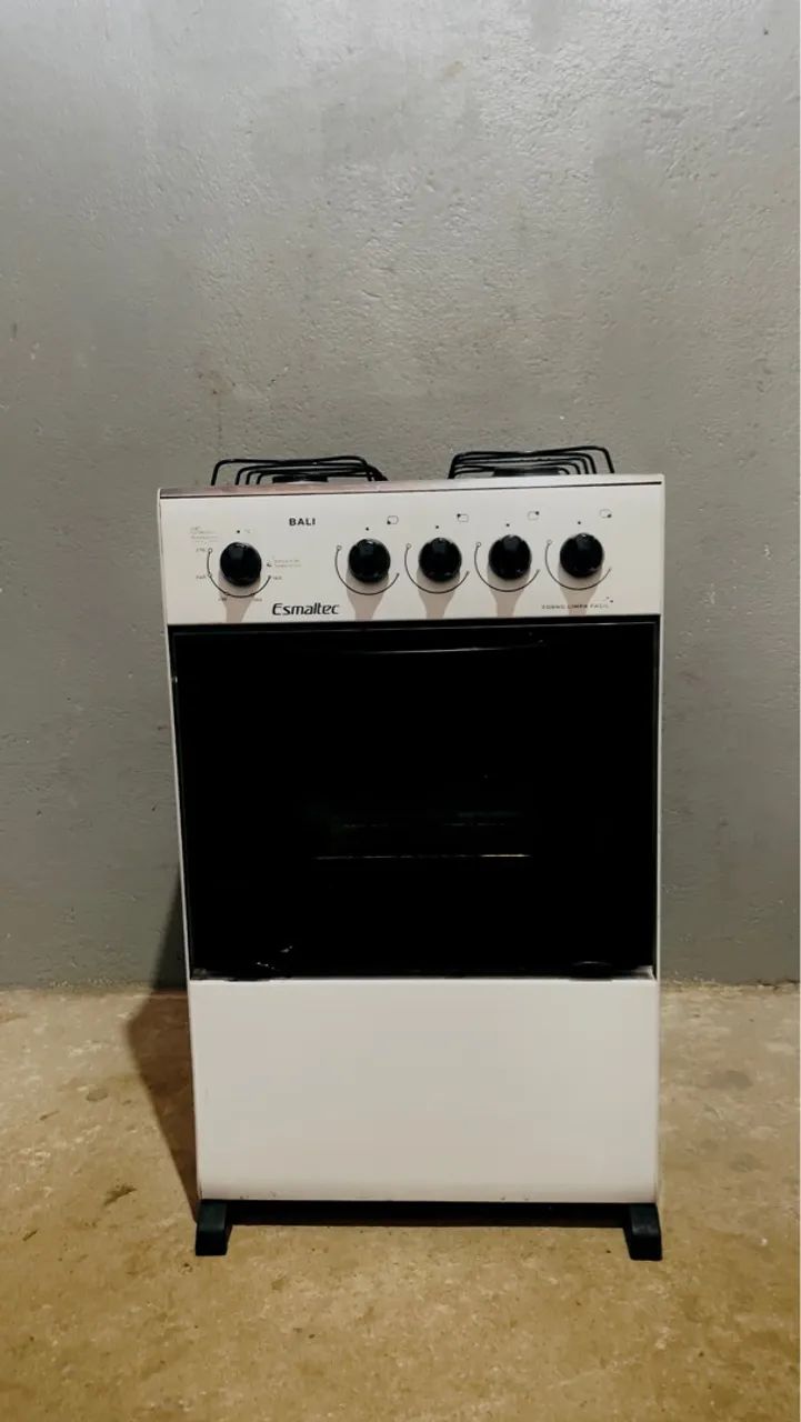 Fogão 4 bocas R$450