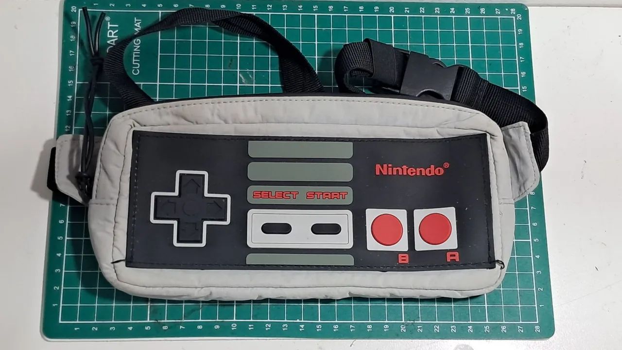 Bolsa pochete controle Nintendinho Nes original Zara