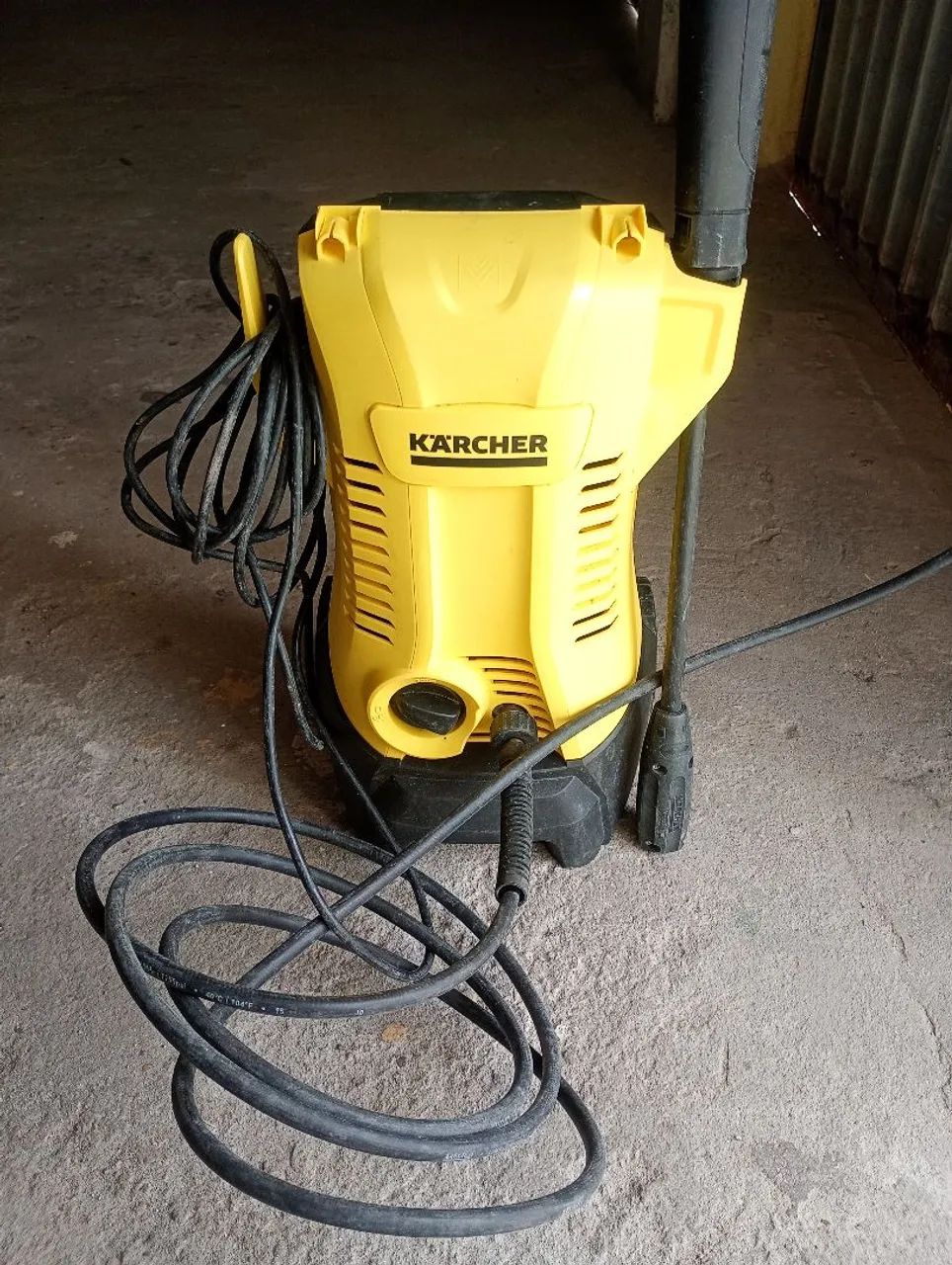Lavadora de Alta Pressão Karcher - Foto 5