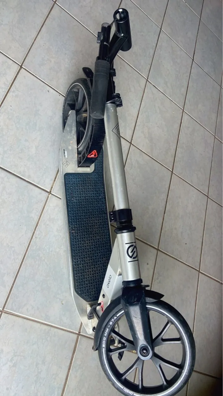 Patinete não é Elétrico.