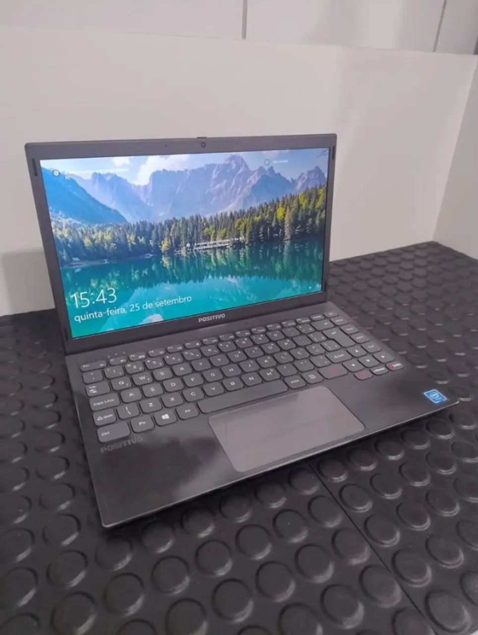 Positivo Notebook Intel Dual Core 4GB with SSD Installed64317903643778120