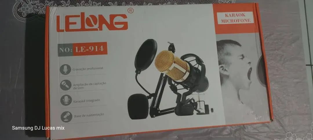 Microfone Karaoke LeLong LE-914
