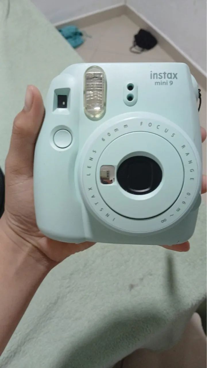Câmera Instax Mini 9 - Fotos instantâneas!
