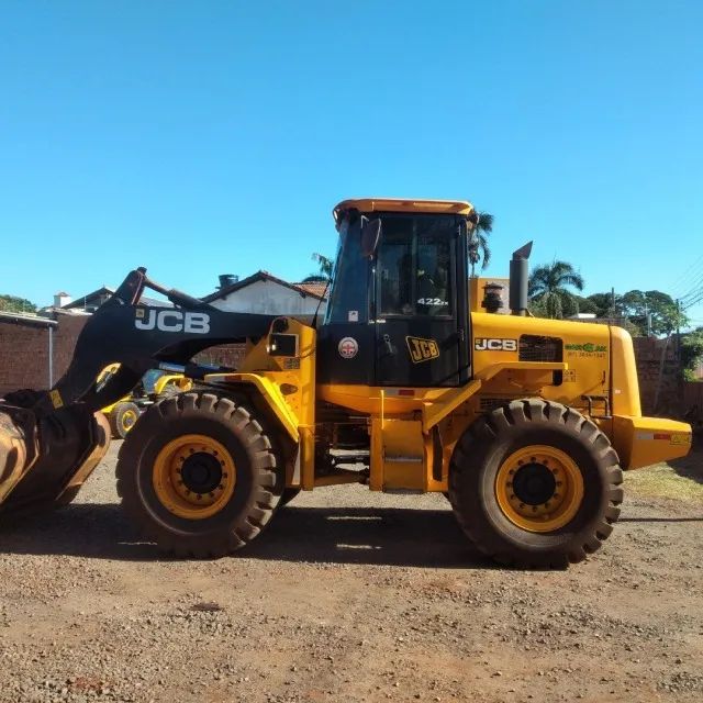 Pa carregadeira JCB 422ZX ano 2023 4.130 horas - Tratores e