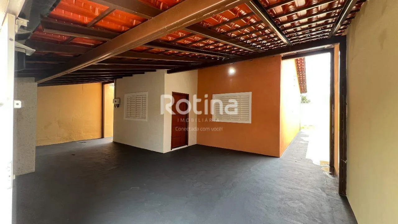 Casa à venda, 3 quartos, São Jorge - Uberlândia/MG - Rotina Imobiliária
