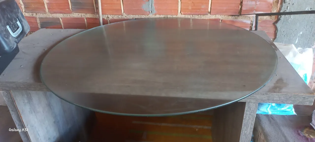 Tampo de mesa redondo de vidro