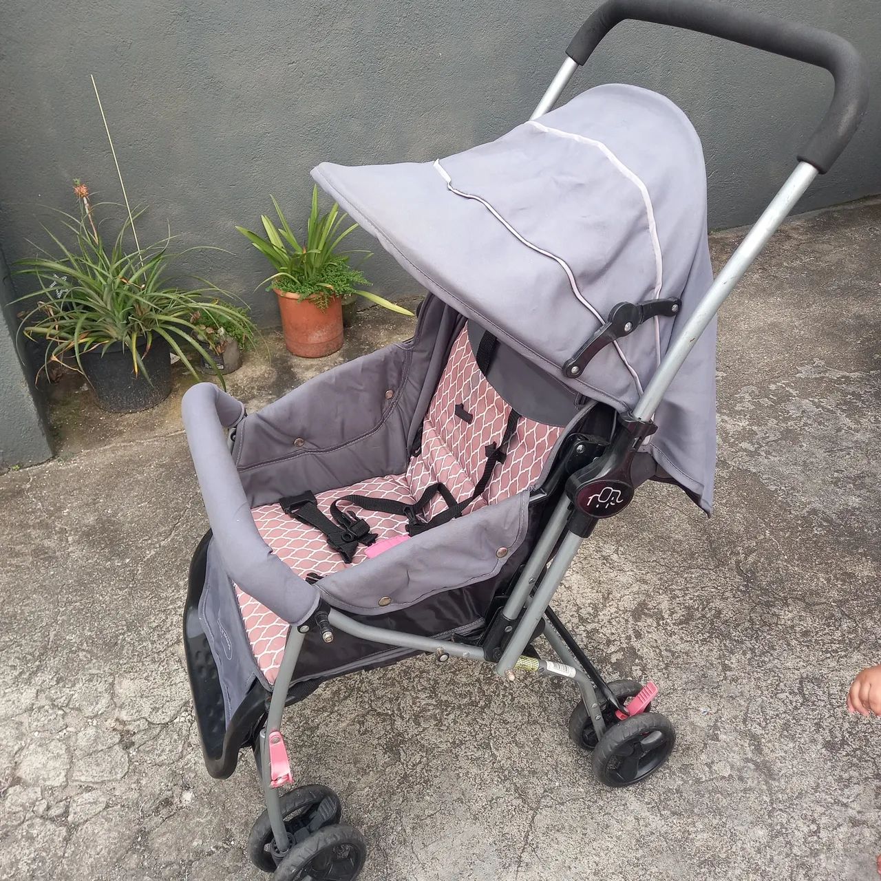 Carrinho de Bebê + Bebê conforto Galzerano Usado em ótimo estado