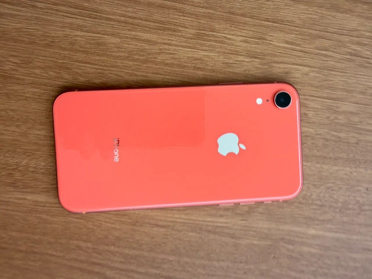 iPhone XR 128GB Laranja Coral c/ CX ótimo estado - Celulares e
