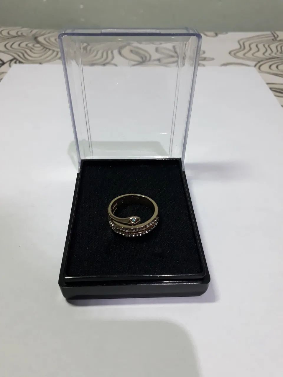 Anel Cobra Dourado com Pedras - Foto 3