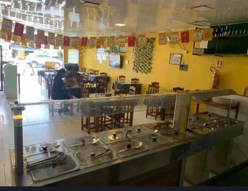 Restaurante/Bar na Av Marquês de Herval 