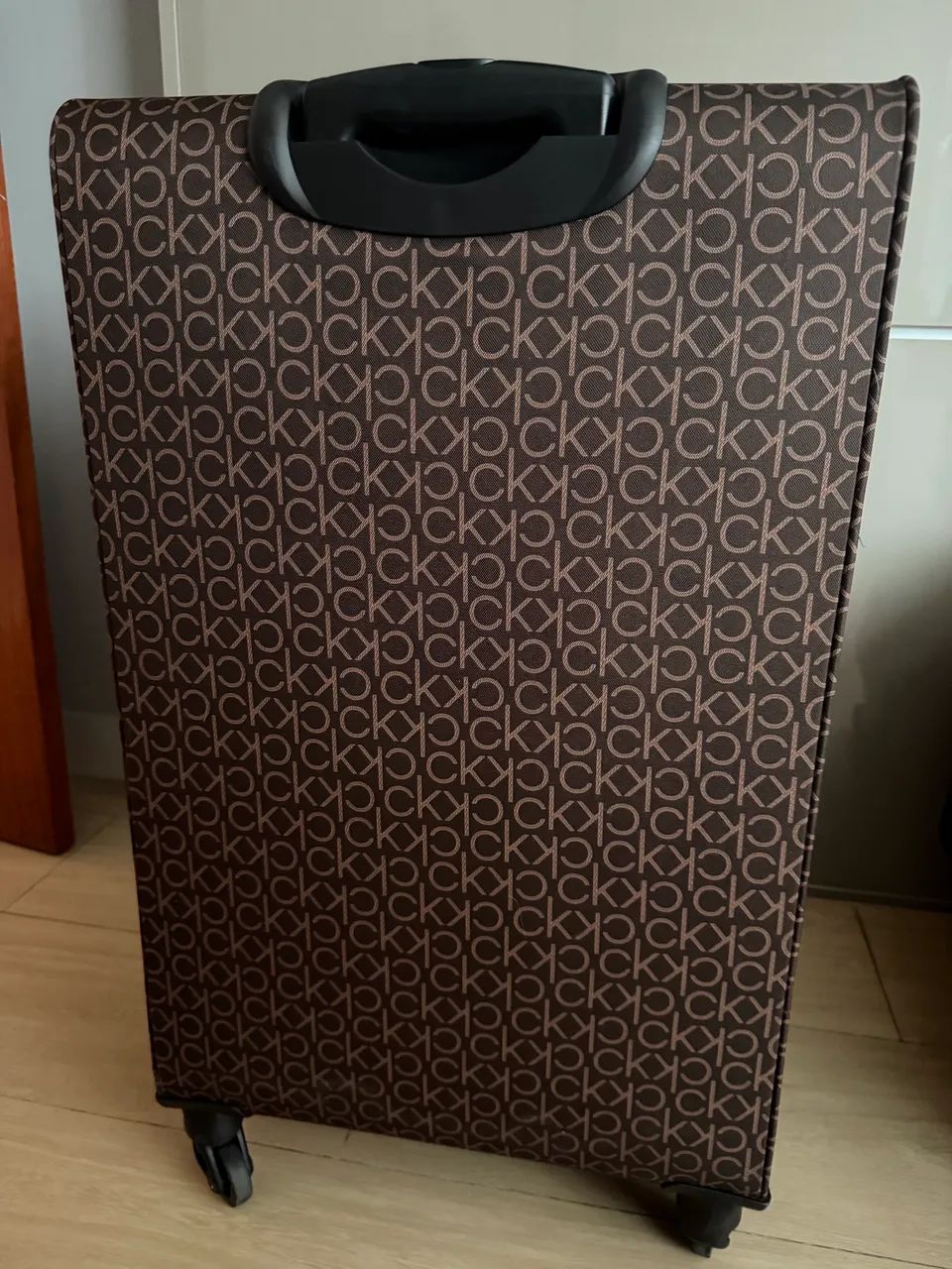 Mala CALVIN KLEIN nova  - Foto 2