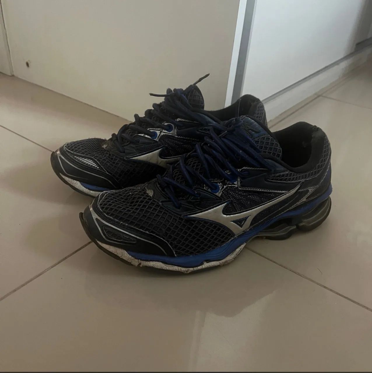 Tênis Mizuno og
