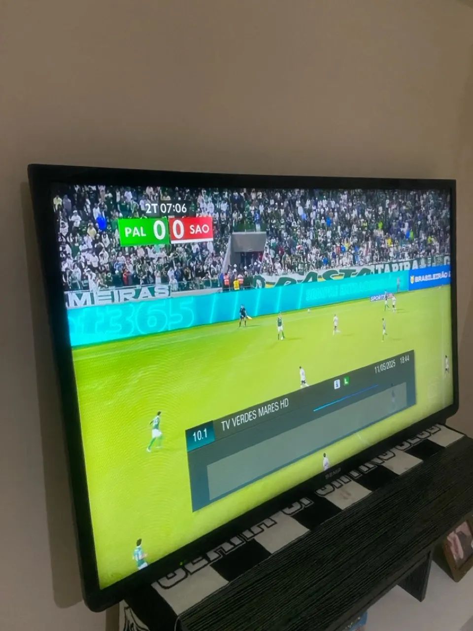 TV LCD SEMP 48