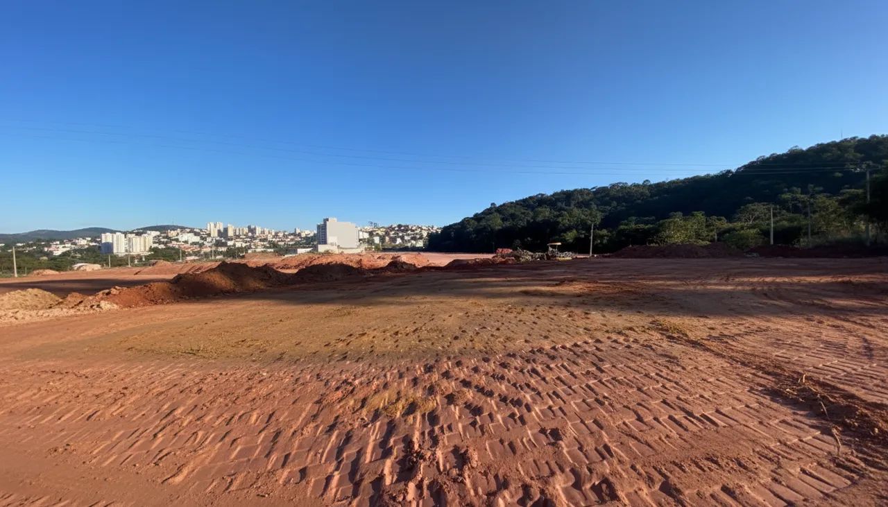 Lote de 303 m2 no Vivendas da Serra - Foto 5
