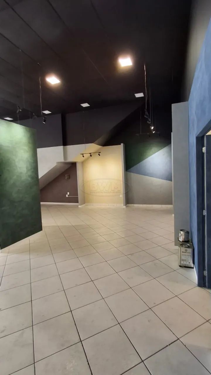 Imóvel Comercial à Venda em Votorantim | 585 m² de Construção, 4 Salas aproximadamente 60  - Foto 5