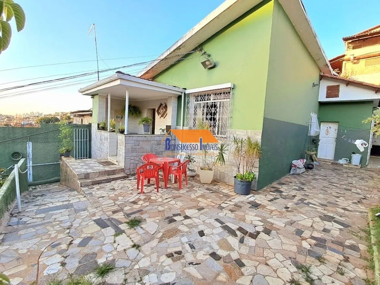 casa 3 quartos no Bairro Nova Esperança