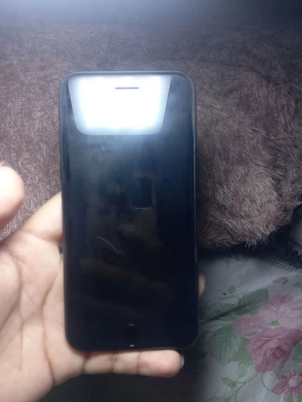 iPhone Se 2 geração (2020)  128gb - Foto 2