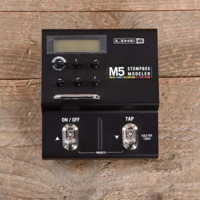 Pedal / Pedaleira Line 6 M5 Stompbox Modeler M-series para