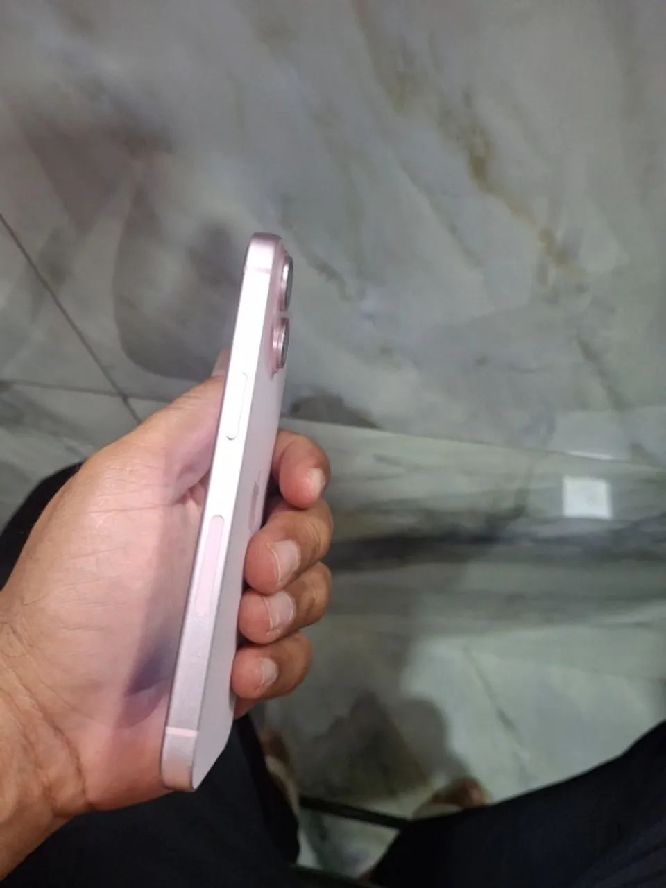 Vendo iphone 15 128gb com 78% de bateria ?  - Foto 3