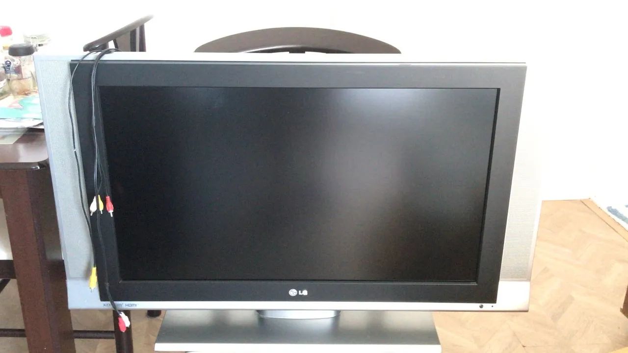 TV LG 33LC3R