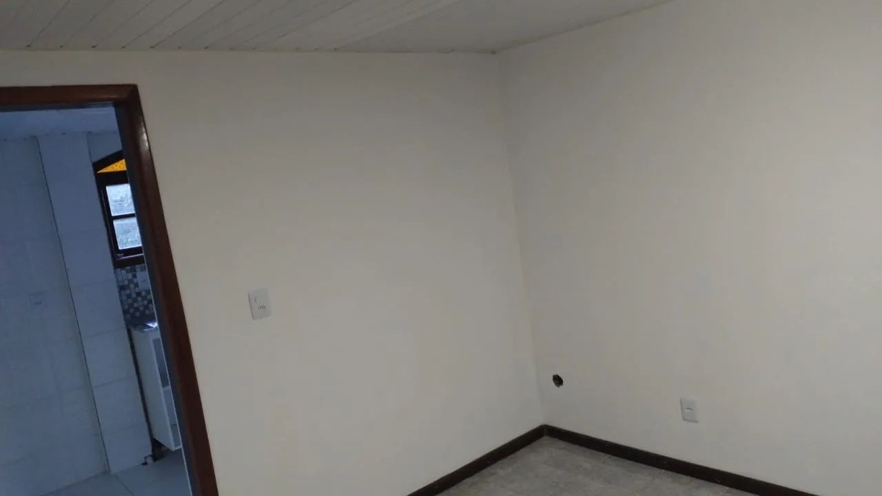 Aluguel Casa 2 Comodos e Banheiro - Foto 4