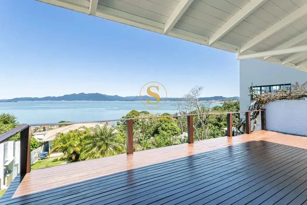 Casa com Edícula para venda em José Mendes - Florianópolis - SC