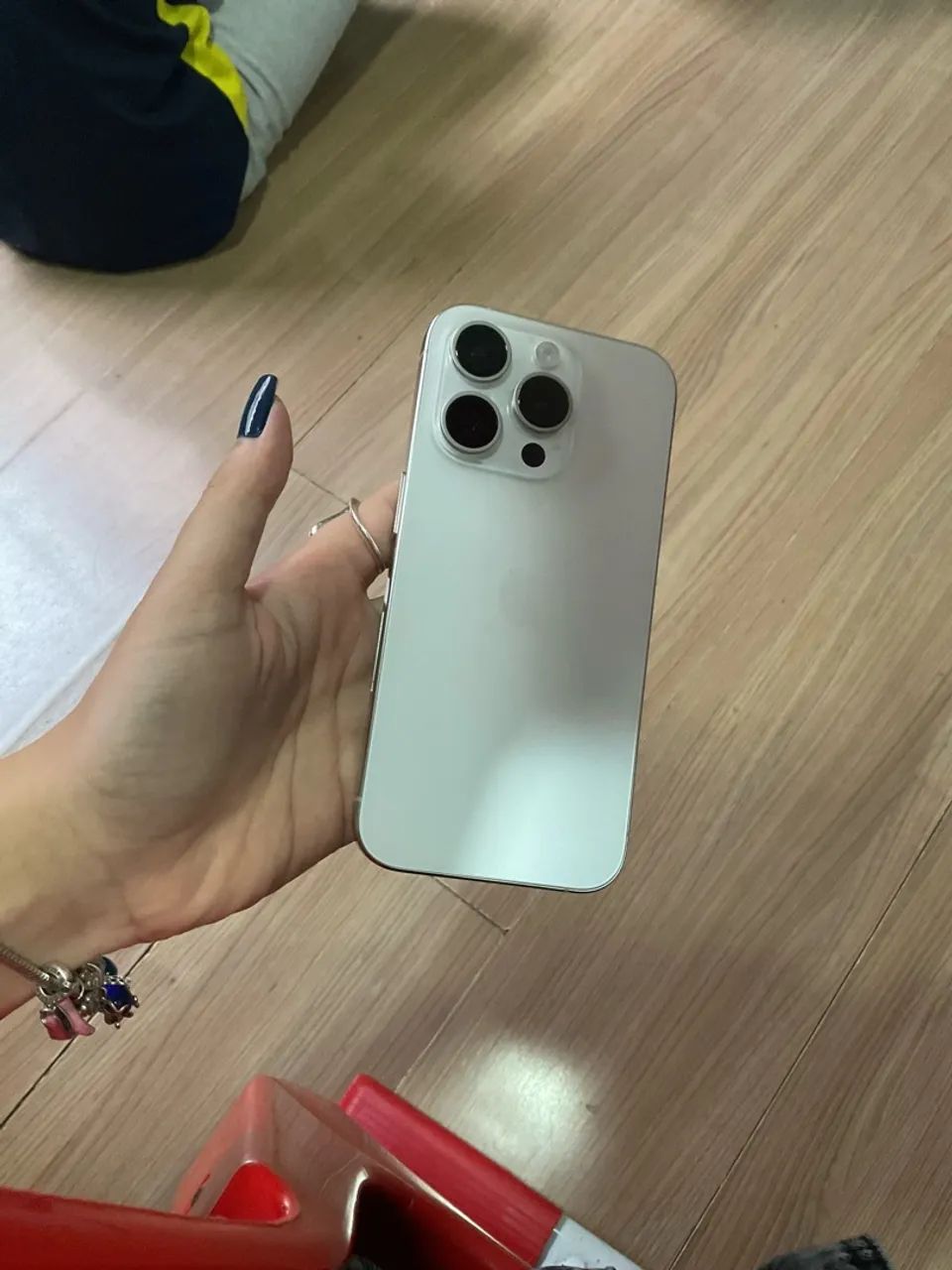 iPhone 15 Pro  256gb - Foto 2