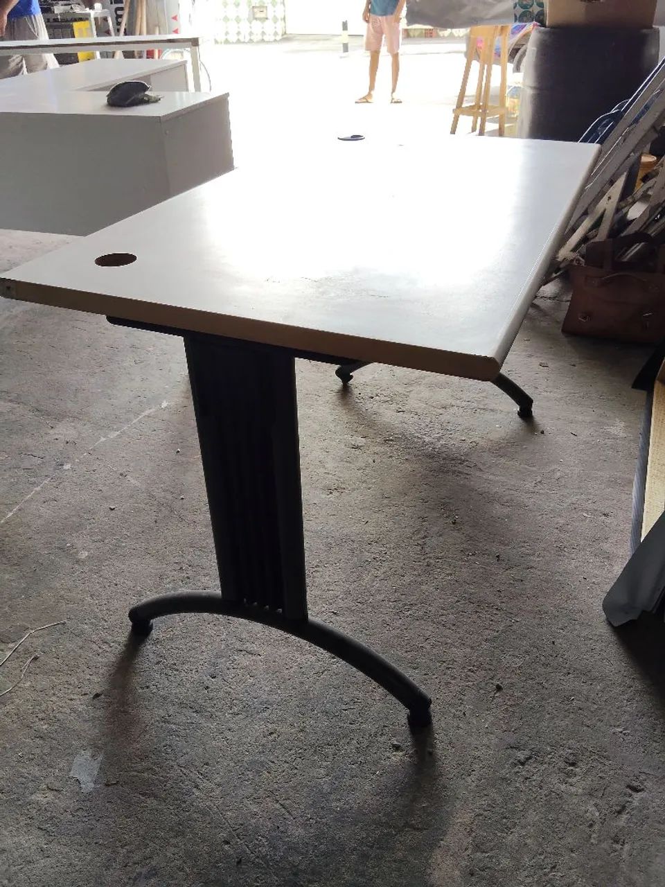 Mesa reforçada escritório  - Foto 2