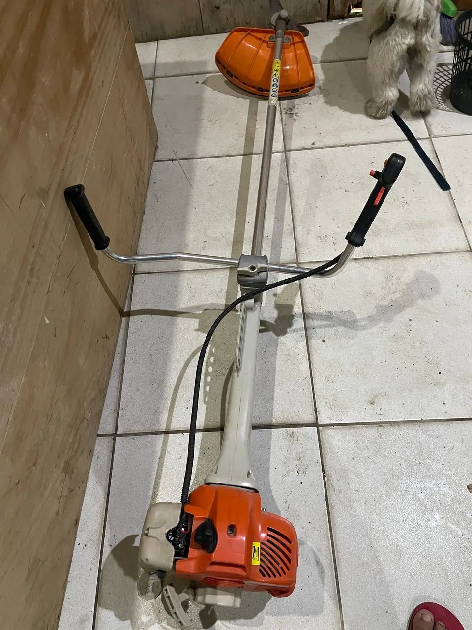 Roçadeira importada funcionando perfeitamente 