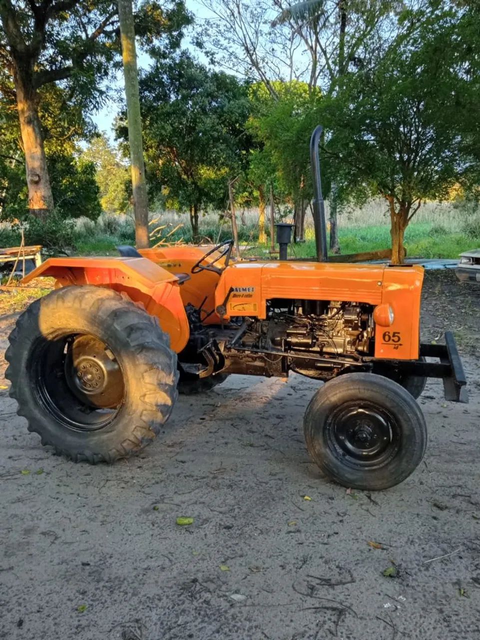 Trator Valmet  - Foto 3