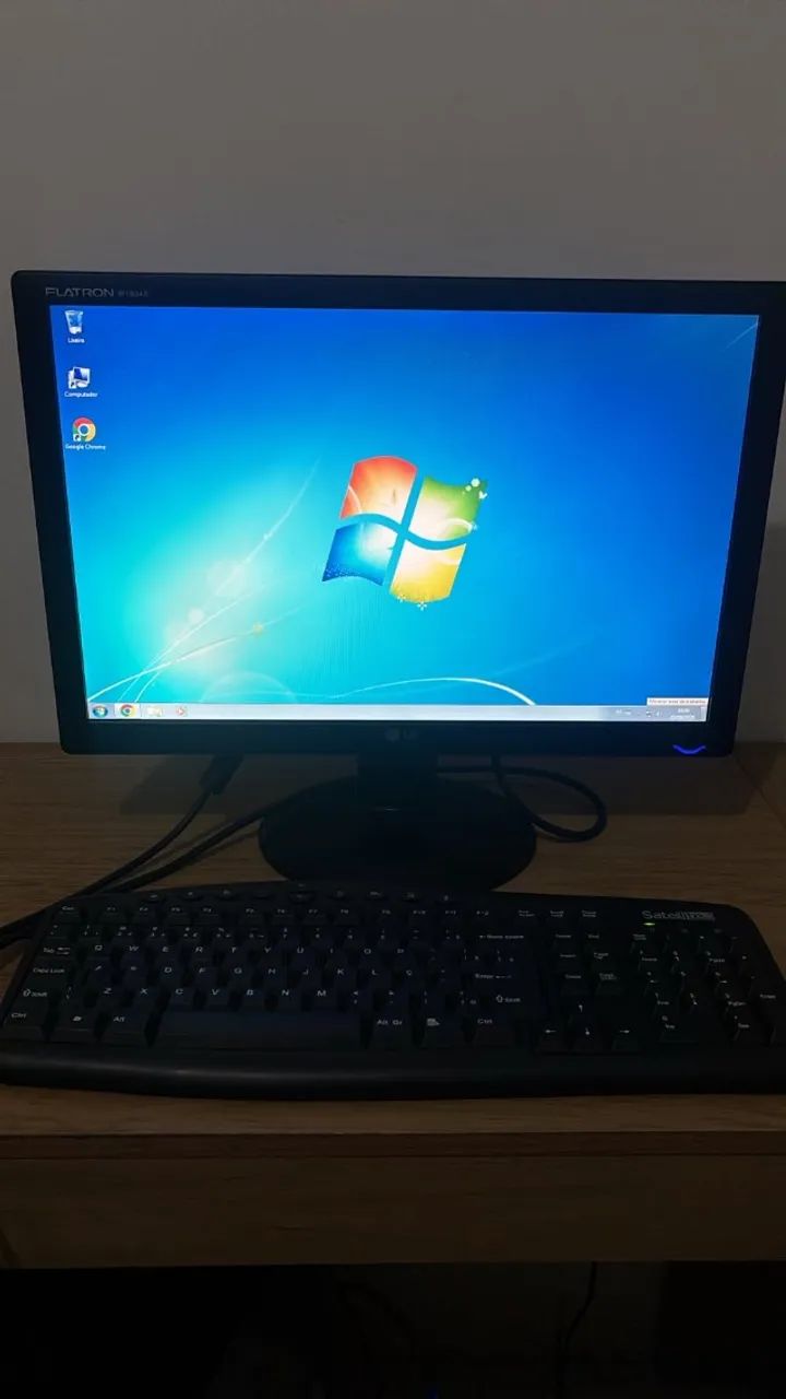 PC COMPLETO LG + SSD 120GB + 4GB RAM + NVIDIA GeForce 210