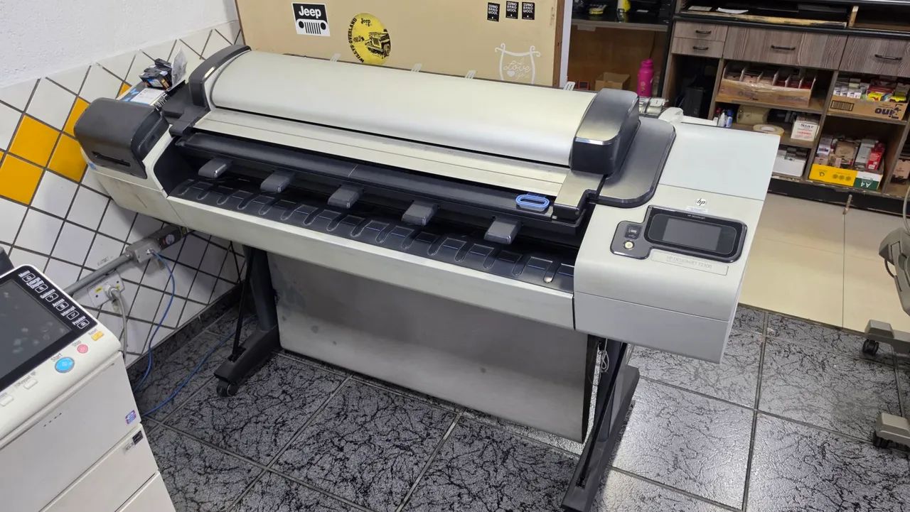 Impressora Plotter HP DesignJet T2300
