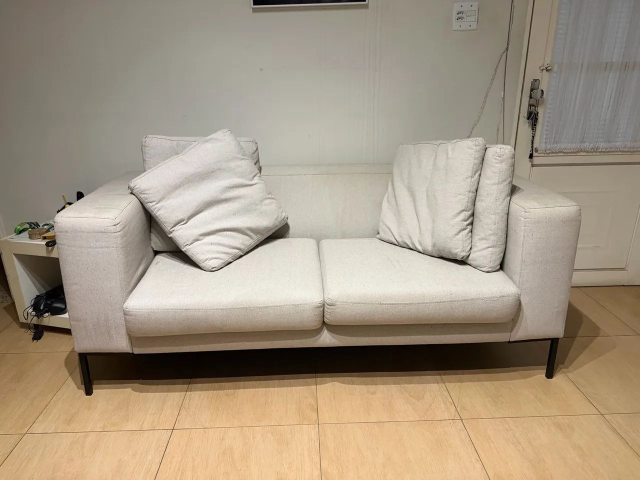 Sofá em Linho 2 Lugares  - Foto 3