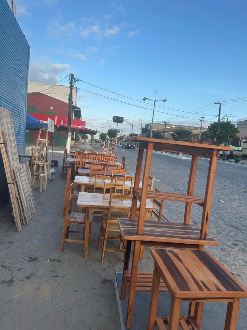 Mesas e cadeiras  - Foto 2