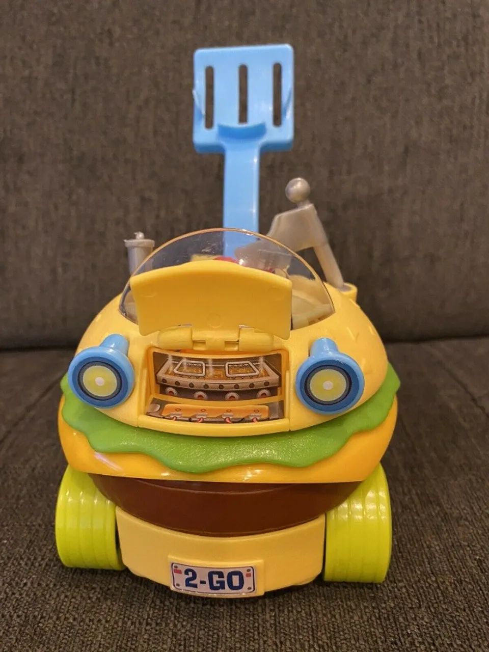 Brinquedo Carro do Bob Esponja de 2013