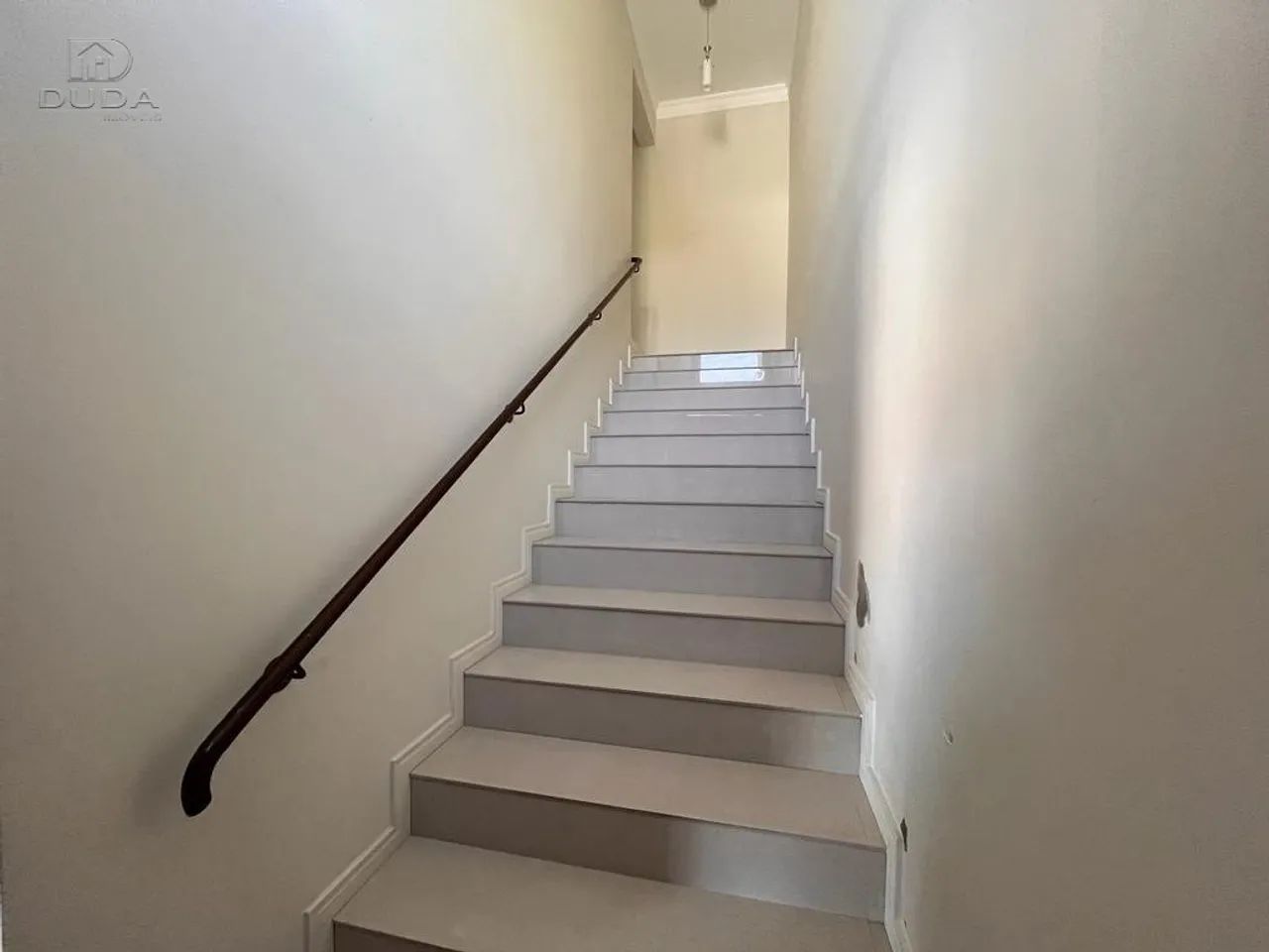 Imponente Casa à Venda no Centro de Içara - Foto 5