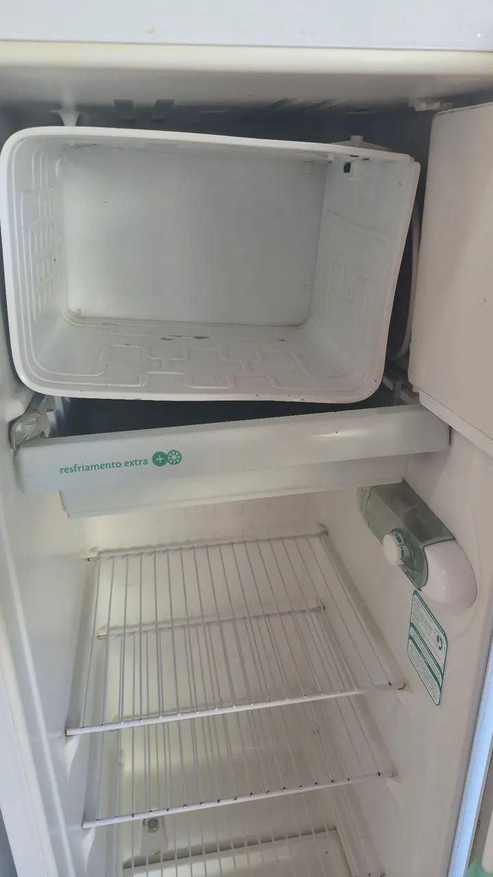 VENDO DUAS GELADEIRA - Foto 2