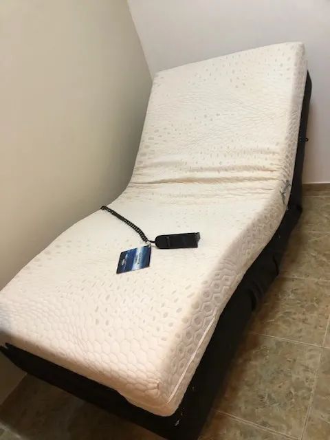 Cama com Base Elétrica Motorizada/Reclinável de Solteiro - Ortobom (Usado) - Foto 5