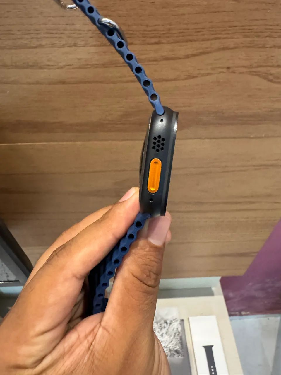 Apple Watch Ultra 2 black titanium  - Foto 4