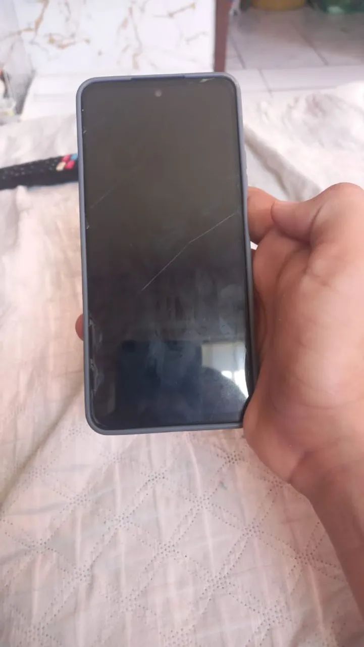 Celular realme c75 255g - Foto 3