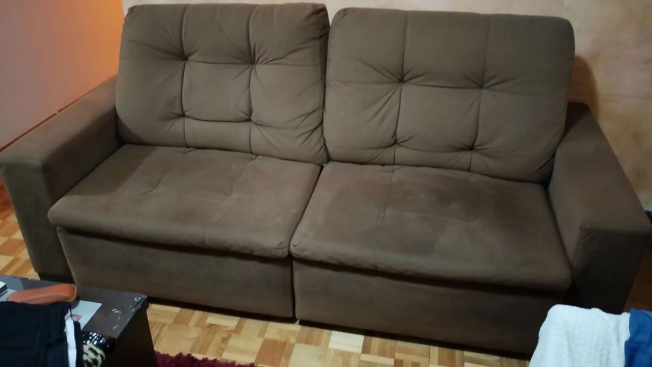 Sofá 2 lugares 
