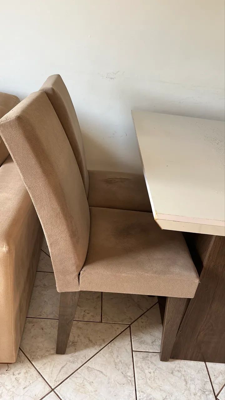 Mesa de Jantar 3 cadeiras 