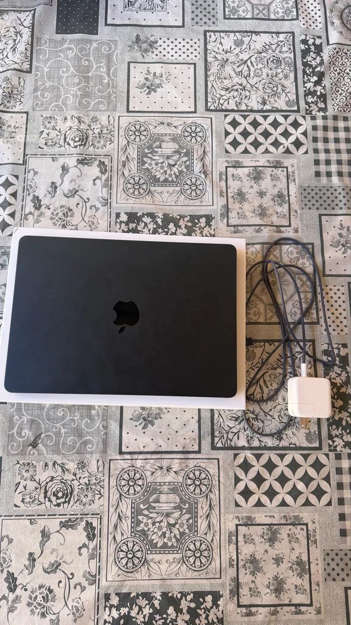 MacBook Air M2 (Novo)