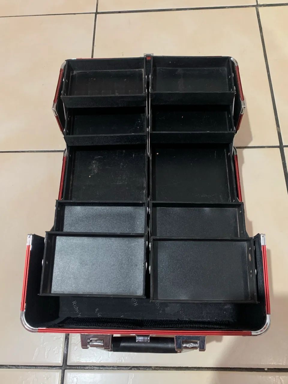 Maleta de Maquiagem  - Foto 4