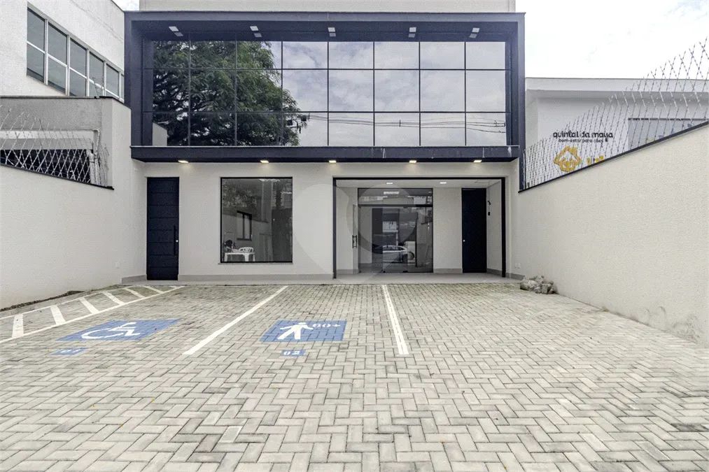 Prédio inteiro para locação em Vila romana - SP