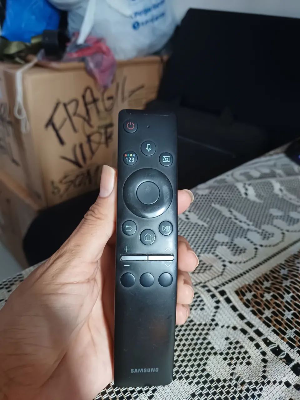 Smart tv 50 polegadas Samsung 4k Crystal Uhd com Alexa , entrada USB e hdmi  - Foto 2