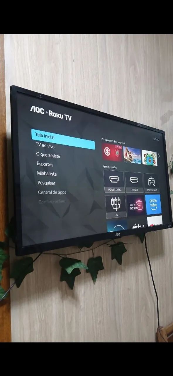 Vendo essa tv da marca AOC DE 32 POLEGADAS SMART TECNOLOGIA ROKU TV 