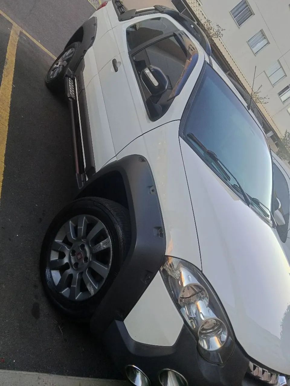 Fiat Strada Adventure1.8/ 1.8 Locker Flex CD 2016