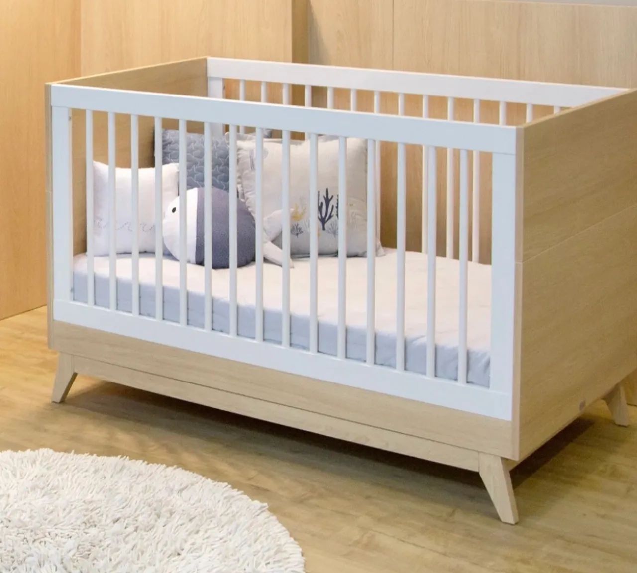 Berço Americano Petit em MDF 2 em 1 com Colchão 