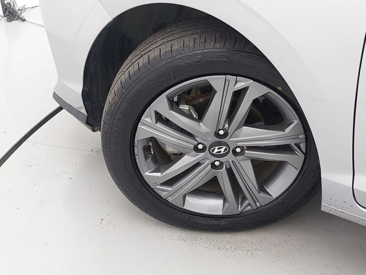 Hyundai HB20S Limited 1.0 TB Flex 12V Aut., foto 11 de 18